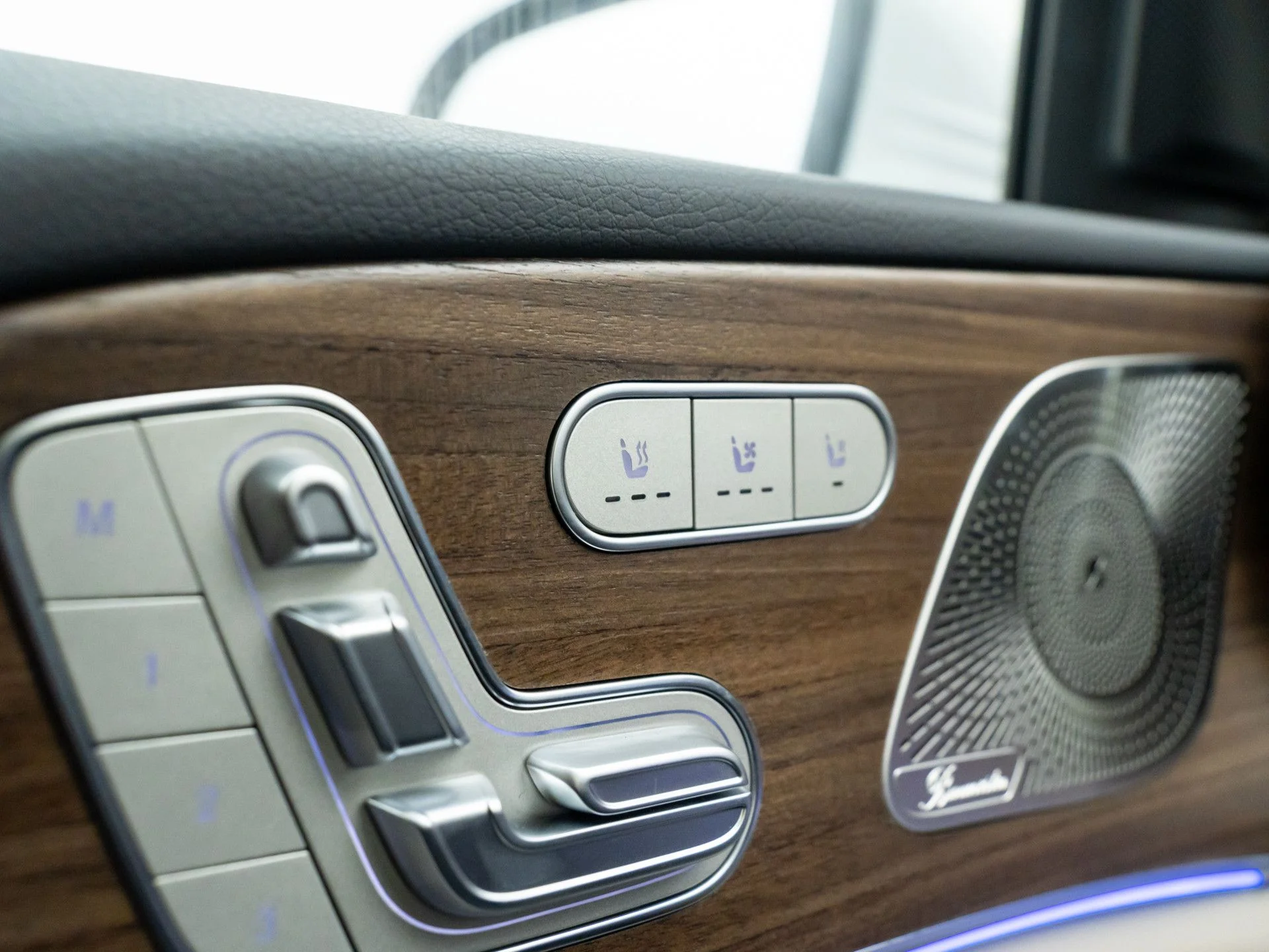 New 2026  Mercedes-Benz GLS 450 image 31
