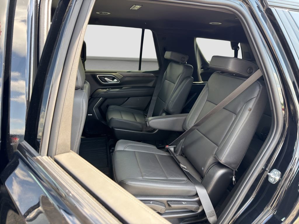 Used 2024 Black Chevrolet Z71 image 13