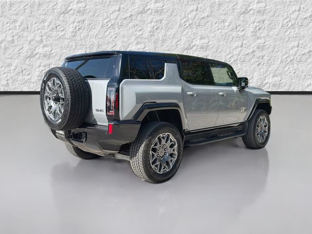 Used 2026 Meteorite Metallic (Gray) GMC 3X image 3
