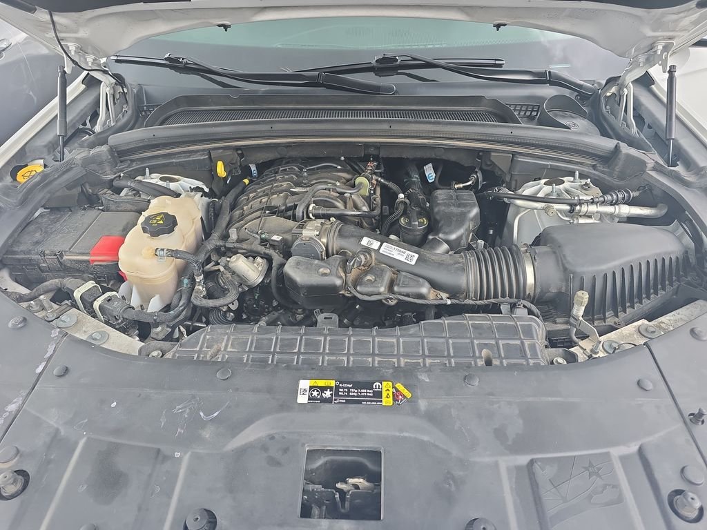 Used 2023 White Jeep Limited image 21