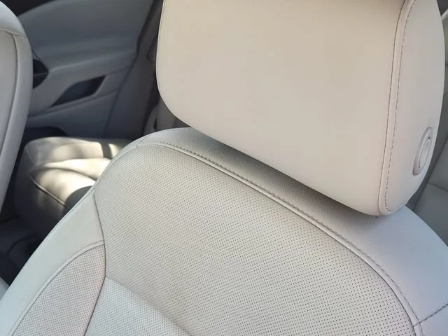 Used 2019 RED QUARTZ TINTCOAT GMC SLT image 15