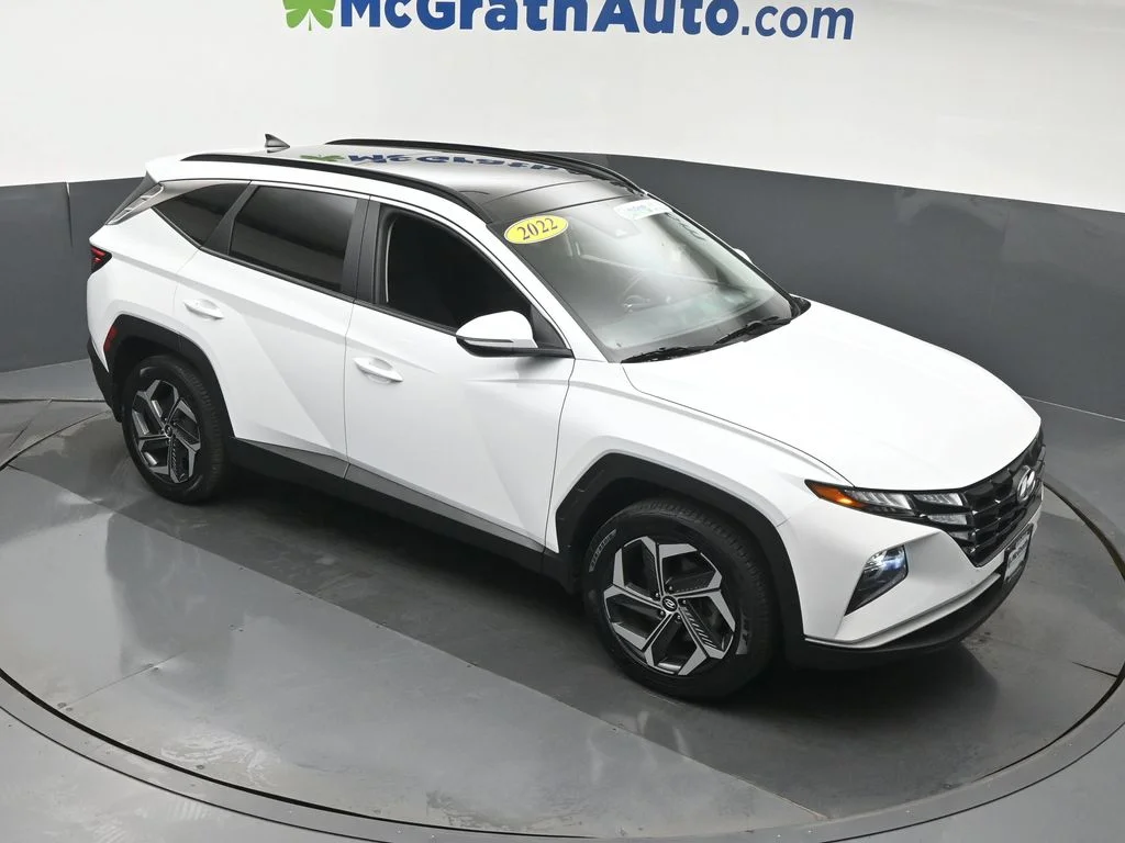 Used 2022 Gray Hyundai SEL Convenience image 3