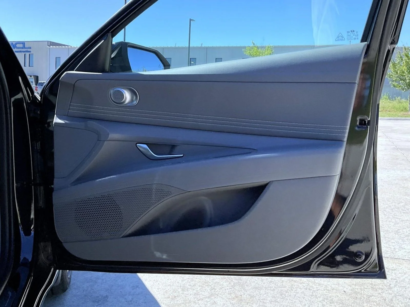 New 2026 Black Hyundai SEL Sport image 17