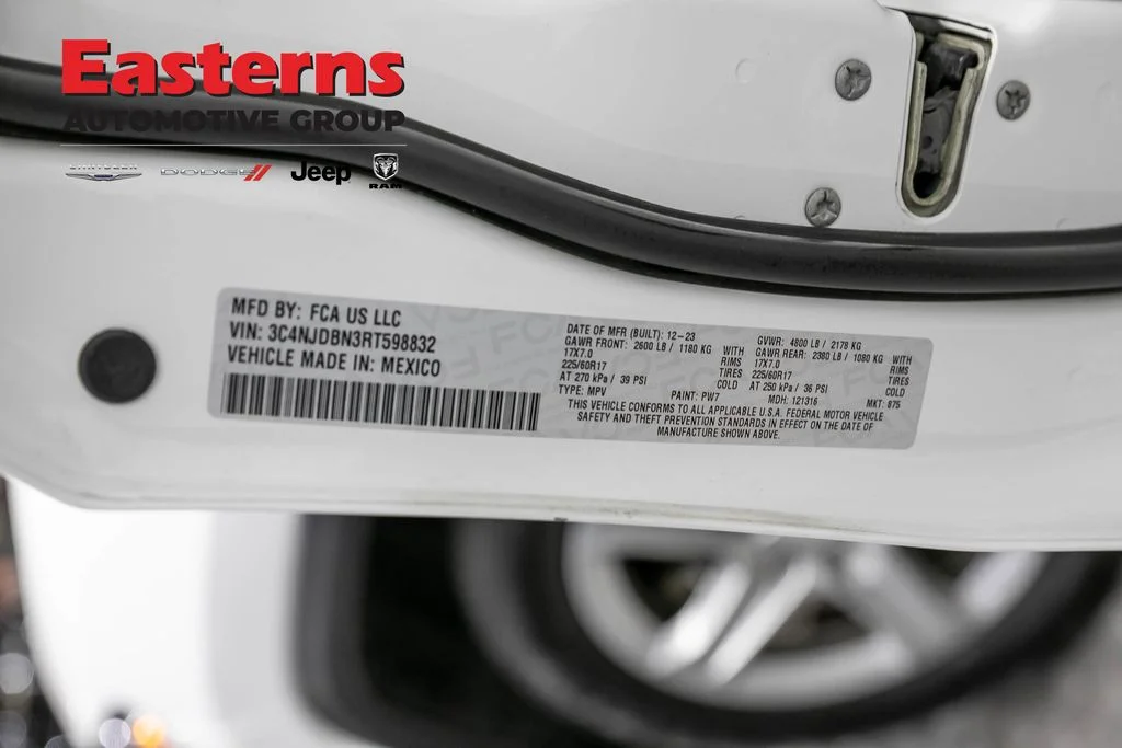 Certified Used 2024 White Jeep Latitude image 34