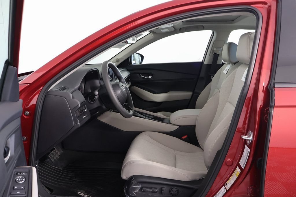 New 2026 Radiant Red Metallic Honda SE image 5