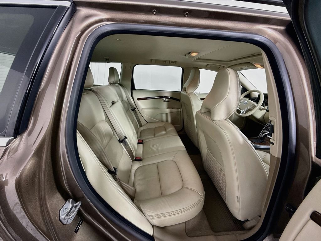 Used 2015 Blue Volvo 3.2 Premier image 27