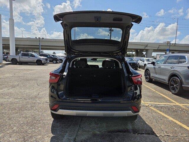 Used 2024 Mosaic Black Metallic Chevrolet LT image 26