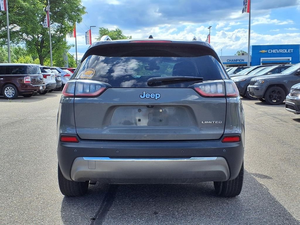 Used 2020 Gray Jeep Limited image 5