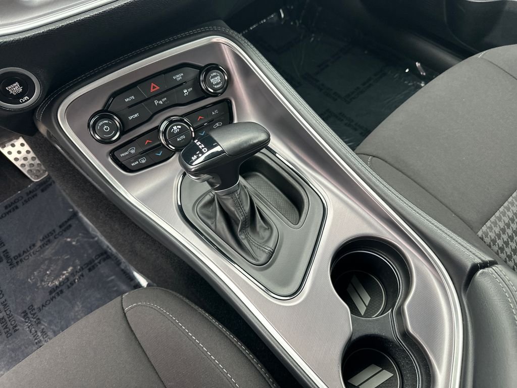 Used 2021 Pitch Black Clearcoat Dodge R/T image 22