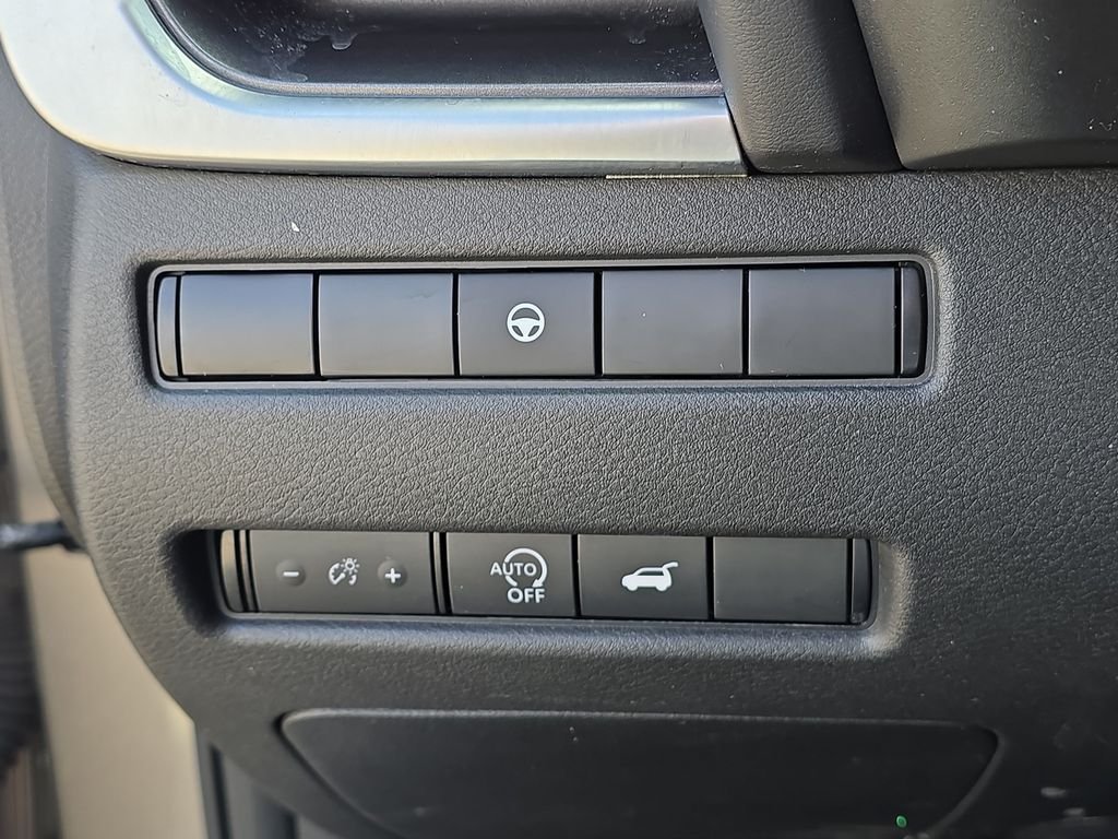 Used 2023 GRAY Nissan SV PREMIUM PKG image 10