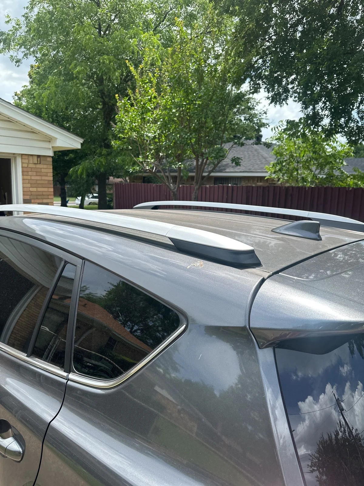 Used 2016 Gray Toyota XLE image 5