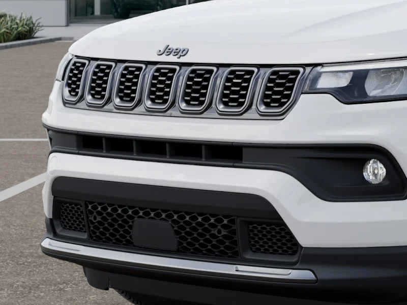 New 2026 Bright White Clearcoat Jeep Latitude image 38