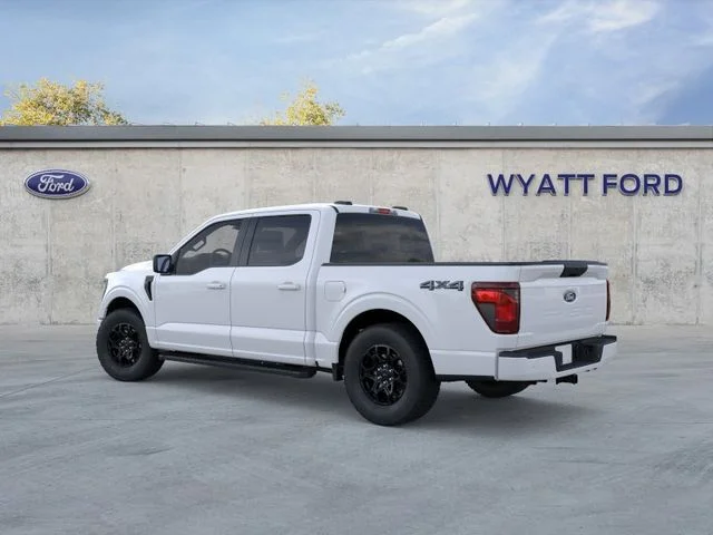 New 2026 Oxford White Ford XLT image 4