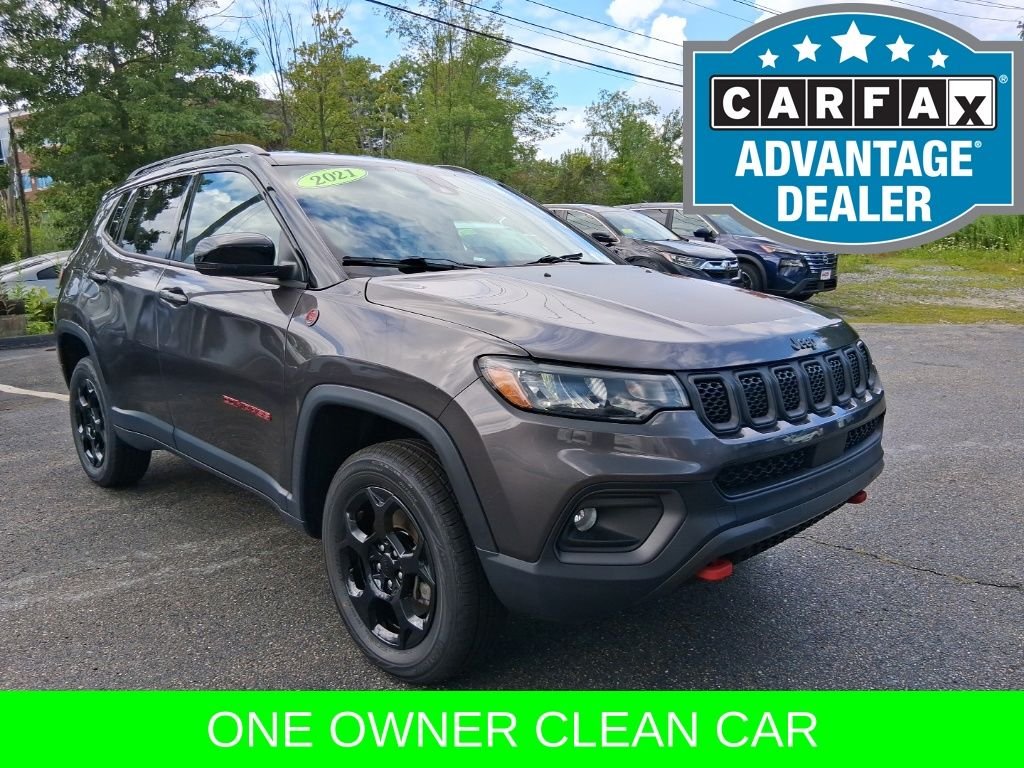 Used 2023 Gray Jeep Trailhawk image 2