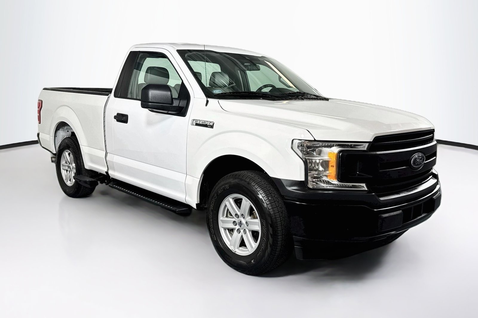 Used 2020 Oxford White Ford XL image 3