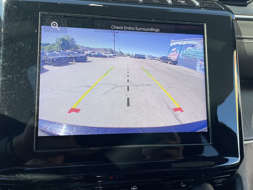 Used 2023 Black Jeep Altitude image 19