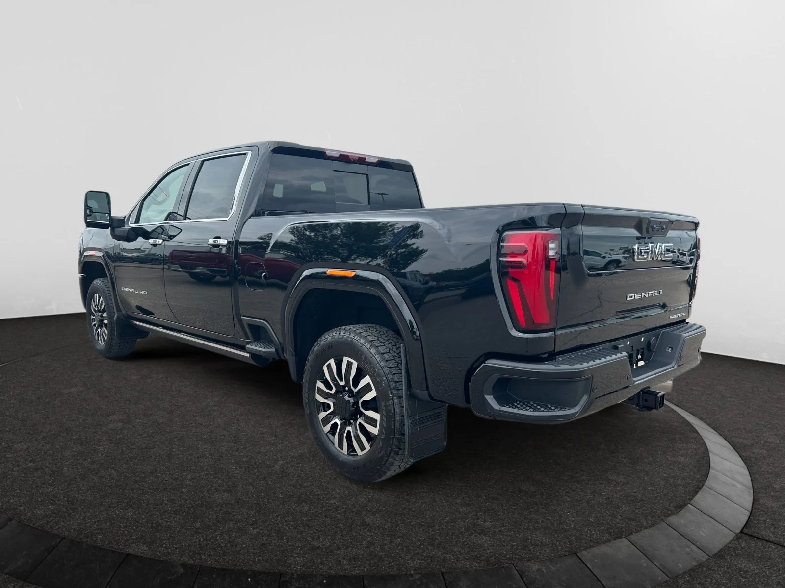 New 2026 Onyx Black GMC Denali Ultimate image 3