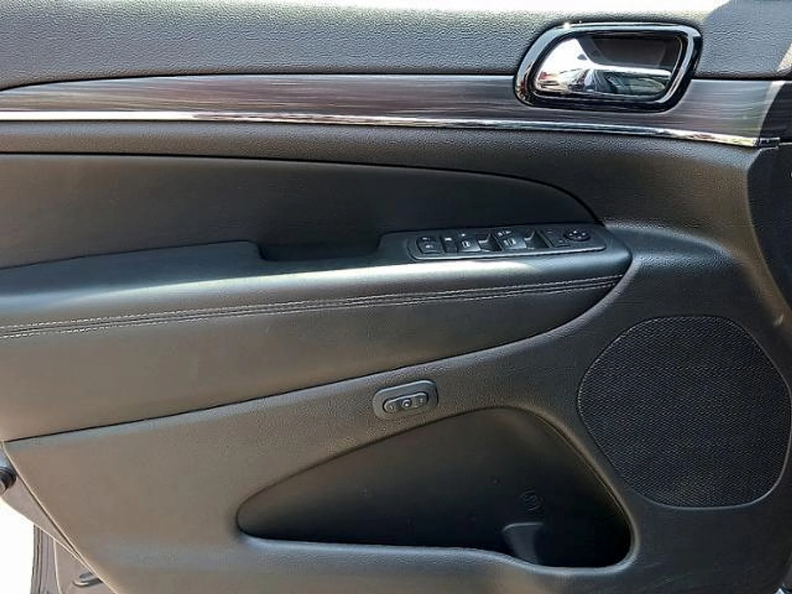 2021 Jeep Grand Cherokee 80th Edition - Photo 10