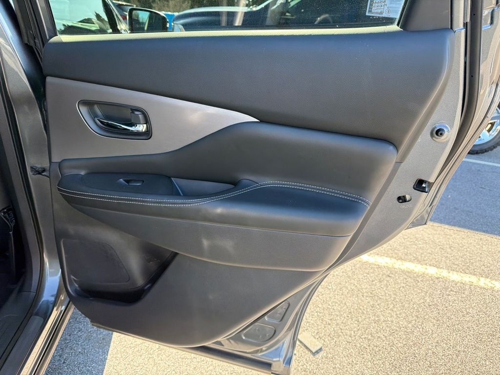 2022 Nissan Murano SV - Photo 16