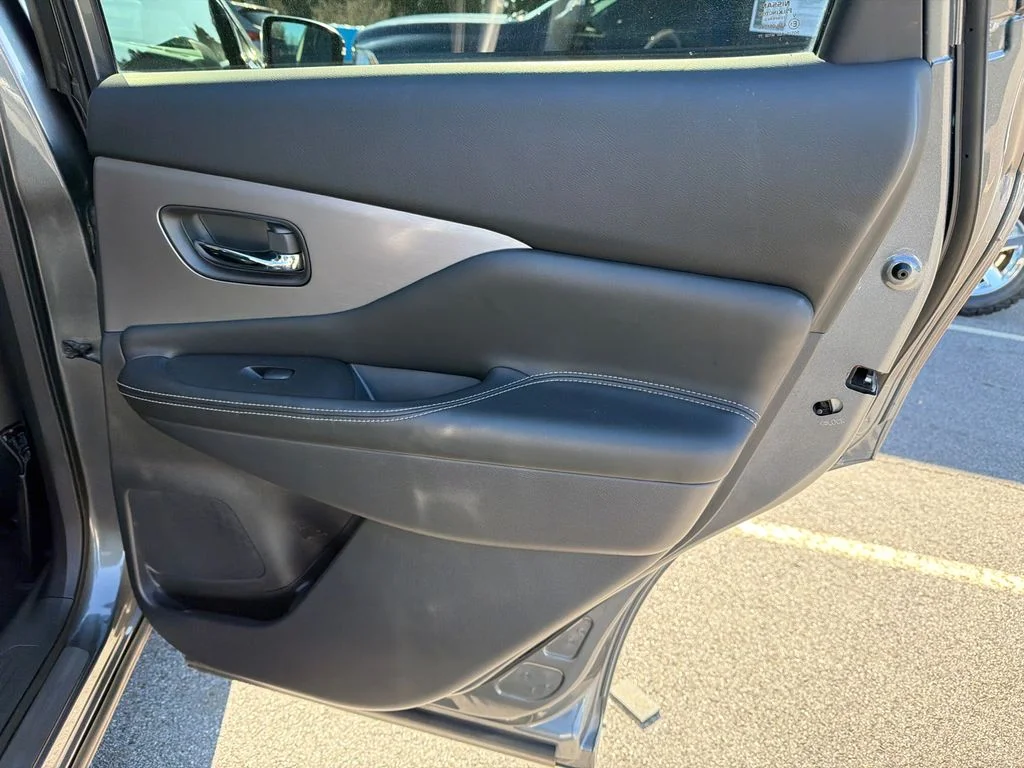 Used 2022 Gray Nissan SV image 16