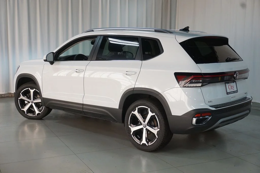 New 2026 White Volkswagen 1.5T SEL image 8