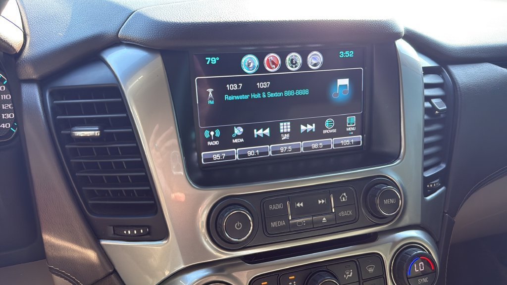 Used 2020 SATIN STEEL METALLIC Chevrolet LT image 16
