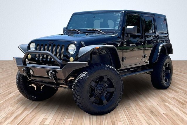 2012 Jeep Wrangler Unlimited Sahara Altitude