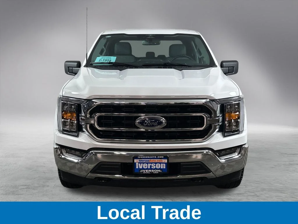 Used 2023 White Ford XLT image 3
