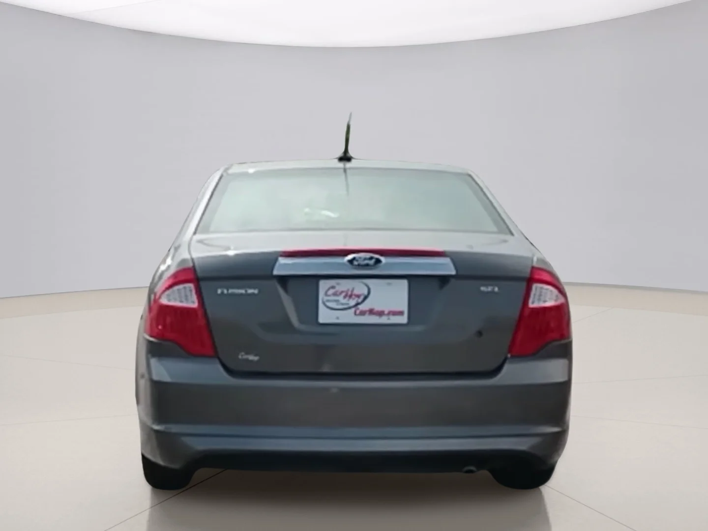 Used 2011 Gray Ford SEL image 4