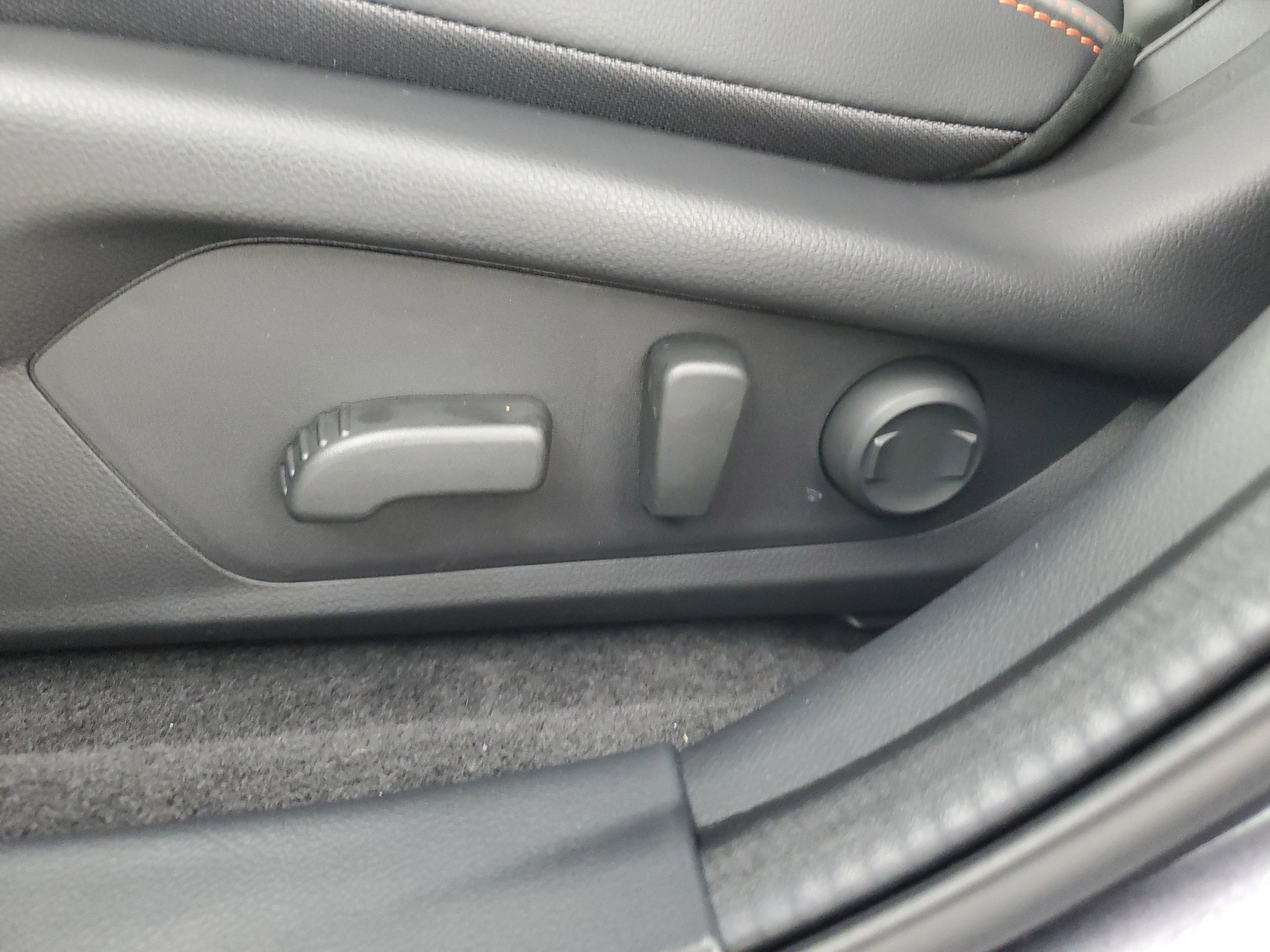 2025 Subaru Crosstrek Limited - Photo 31