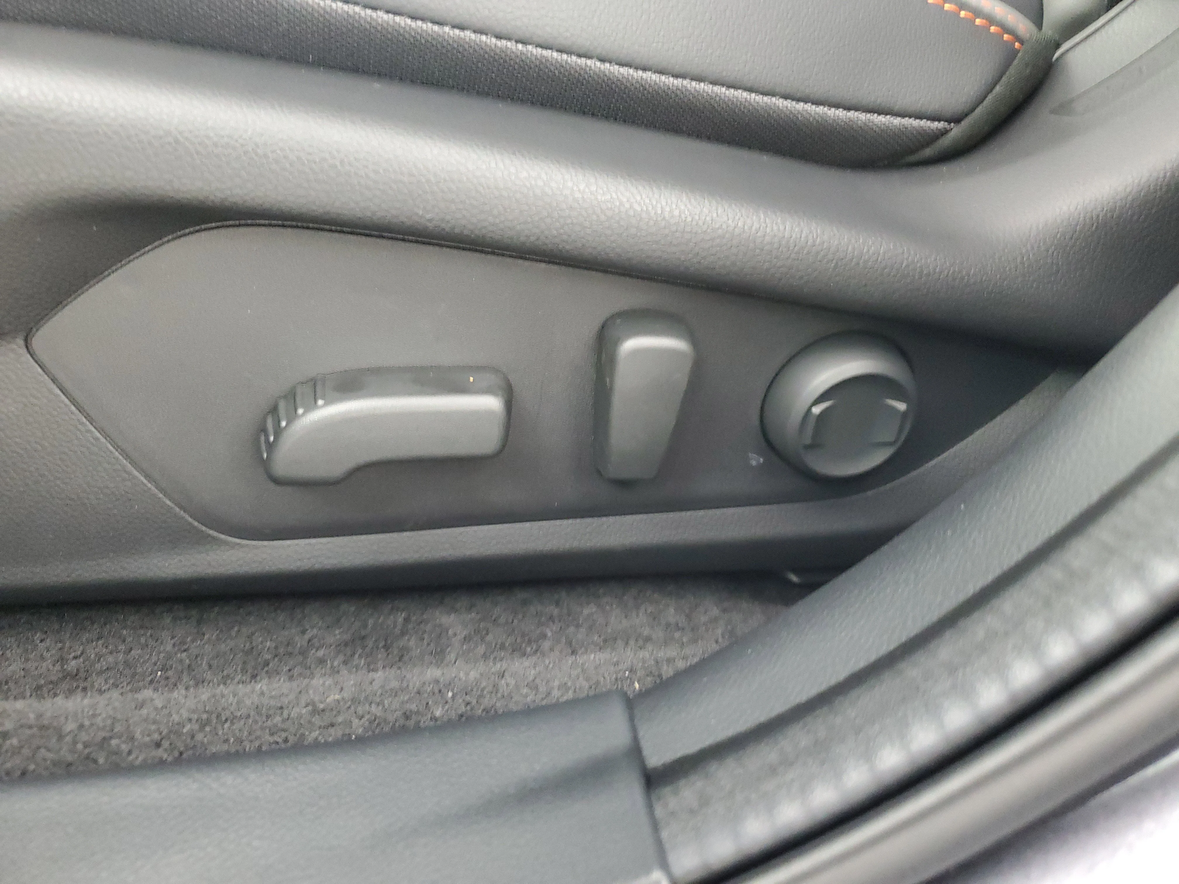 2025 Subaru Crosstrek Limited - Photo 31