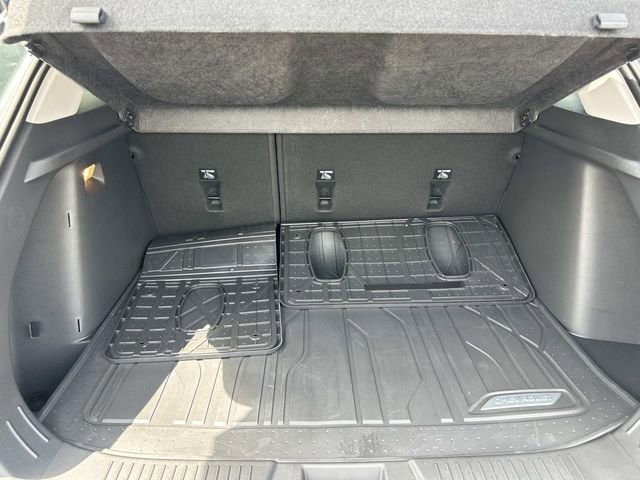 2026 Chevrolet Trax LT - Photo 16