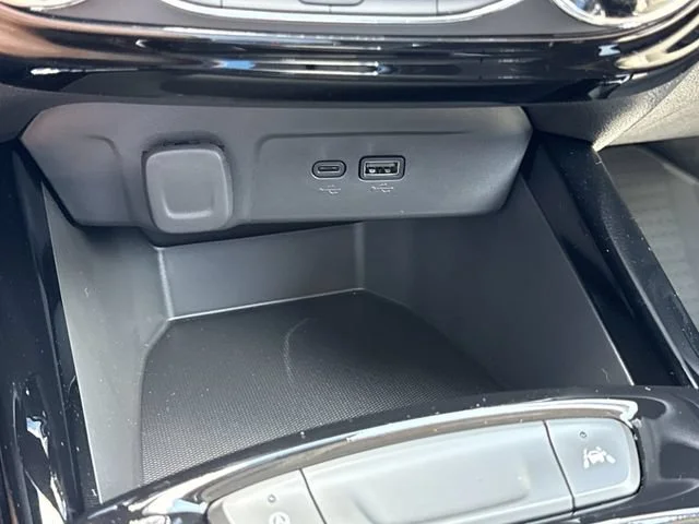 2026 Chevrolet Trax Activ - Photo 24