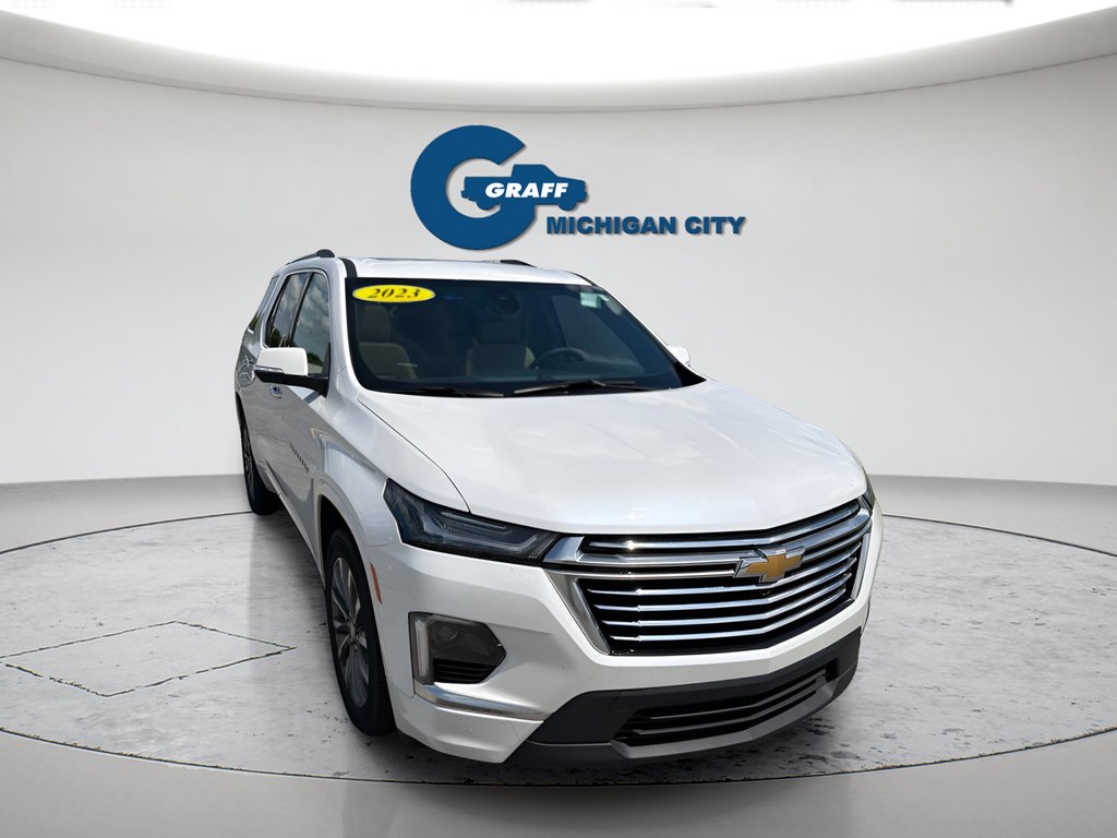 Certified Used 2023 Iridescent Pearl Tricoat Chevrolet Premier image 9