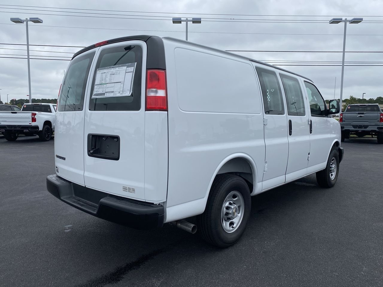 2025 Chevrolet Express Cargo Work Van - Photo 50