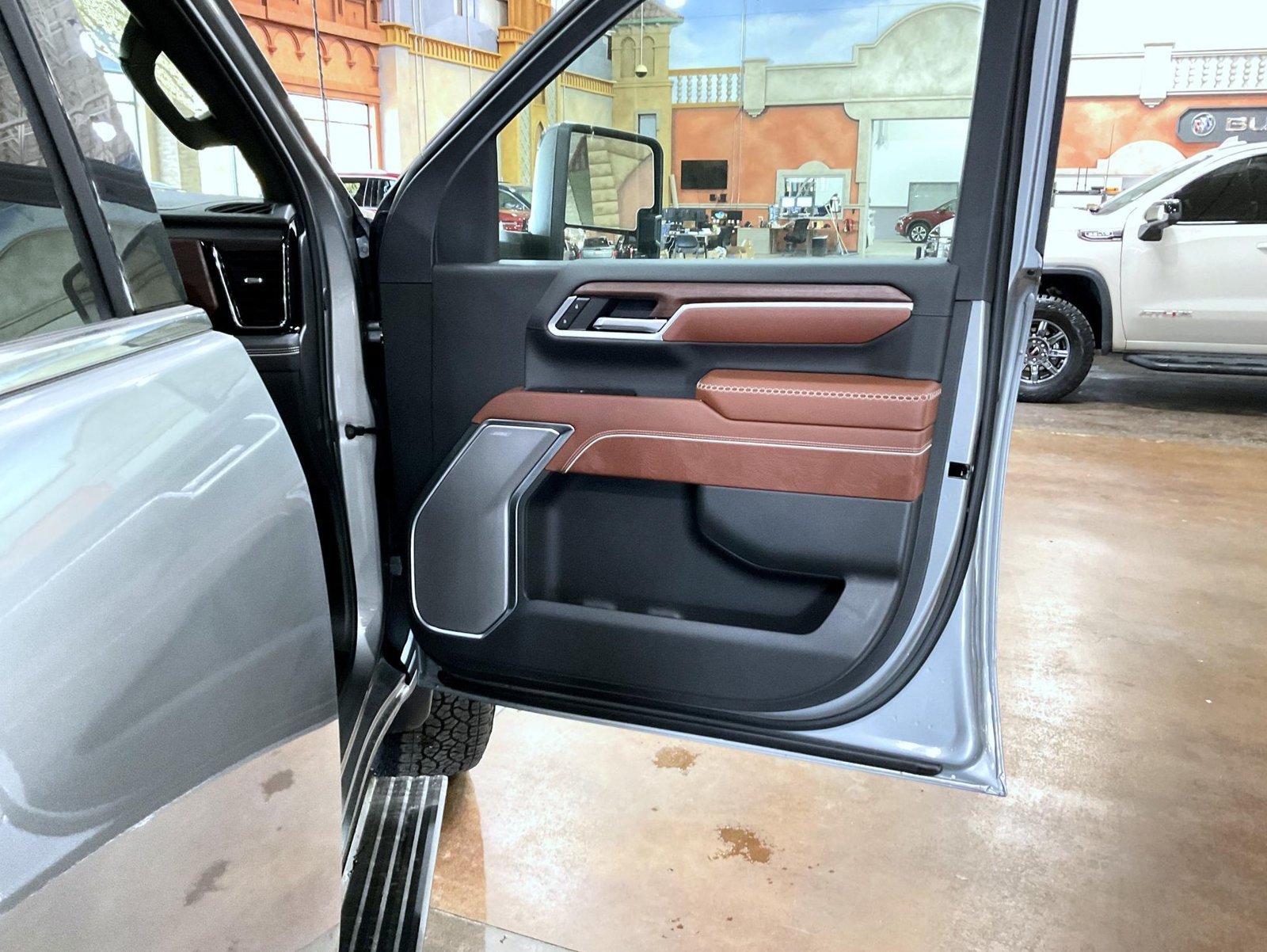 2026 GMC Sierra 2500HD Denali Ultimate - Photo 16