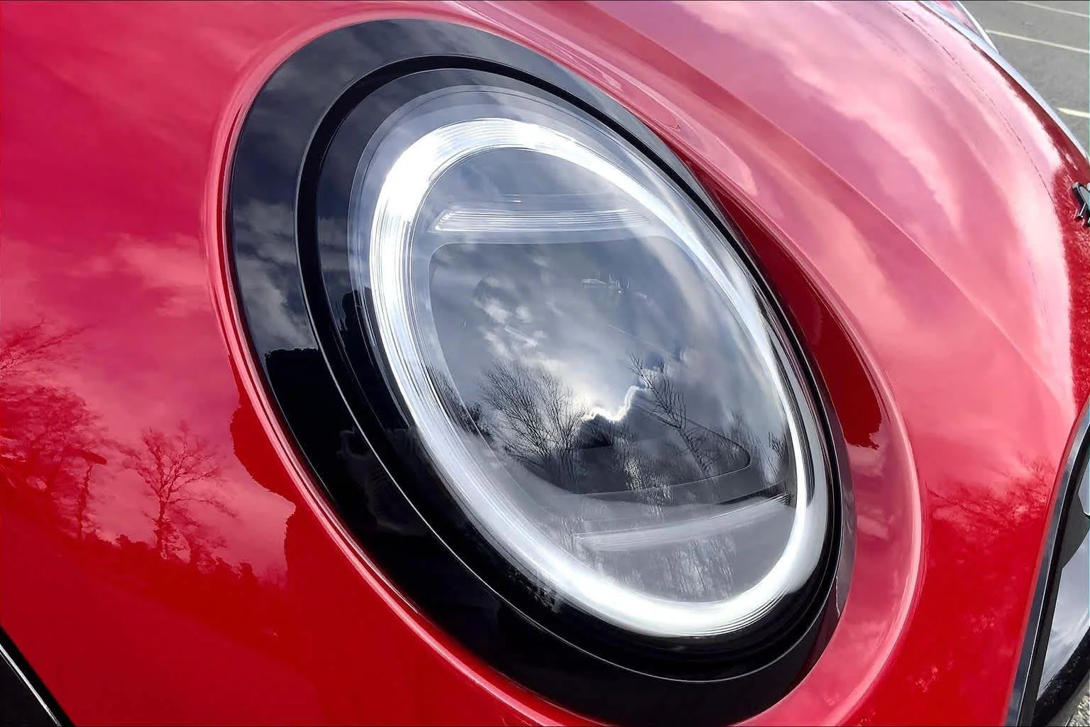 New 2026 Chili Red II MINI Iconic image 13