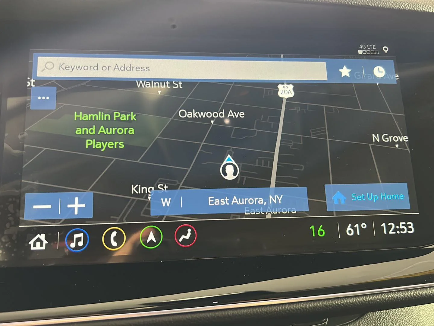 Used 2023 Moonstone Gray Metallic Buick Avenir image 4
