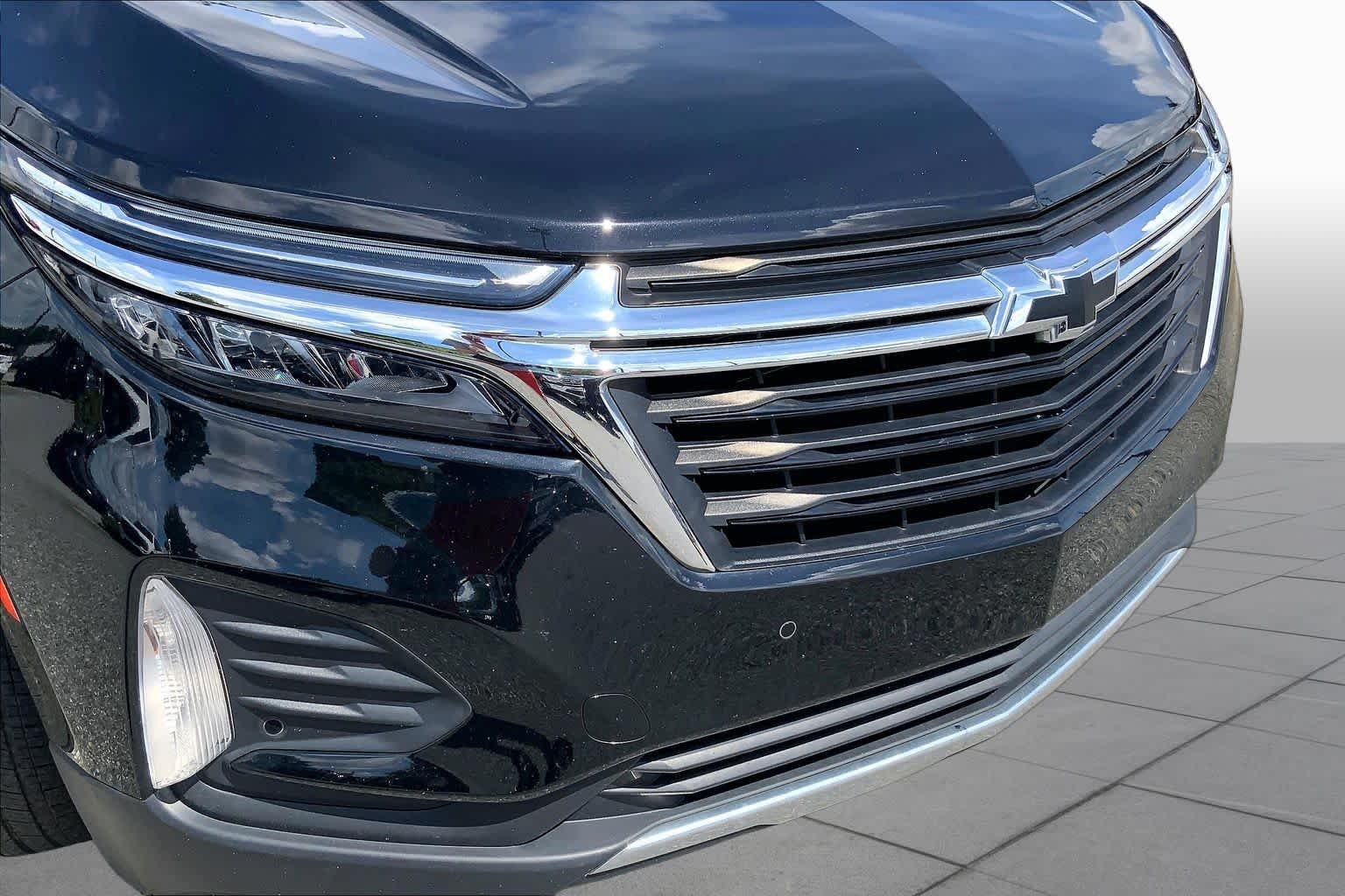 Used 2023 Mosaic Black Metallic Chevrolet LT image 28
