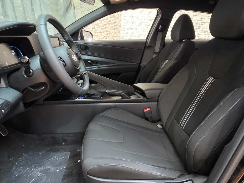 New 2026 Abyss Black Hyundai SEL Sport image 21