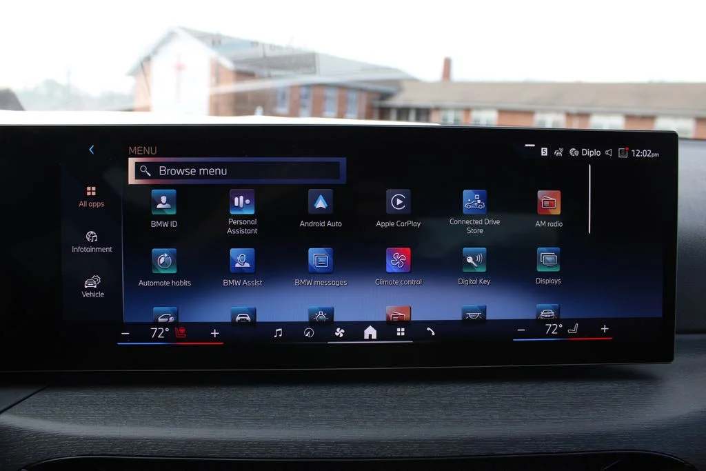 2026 BMW 3 Series 330i - Photo 14