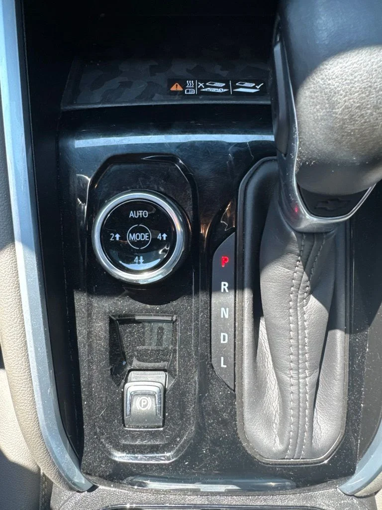 Used 2024 Glacier Blue Metallic Chevrolet ZR2 image 34