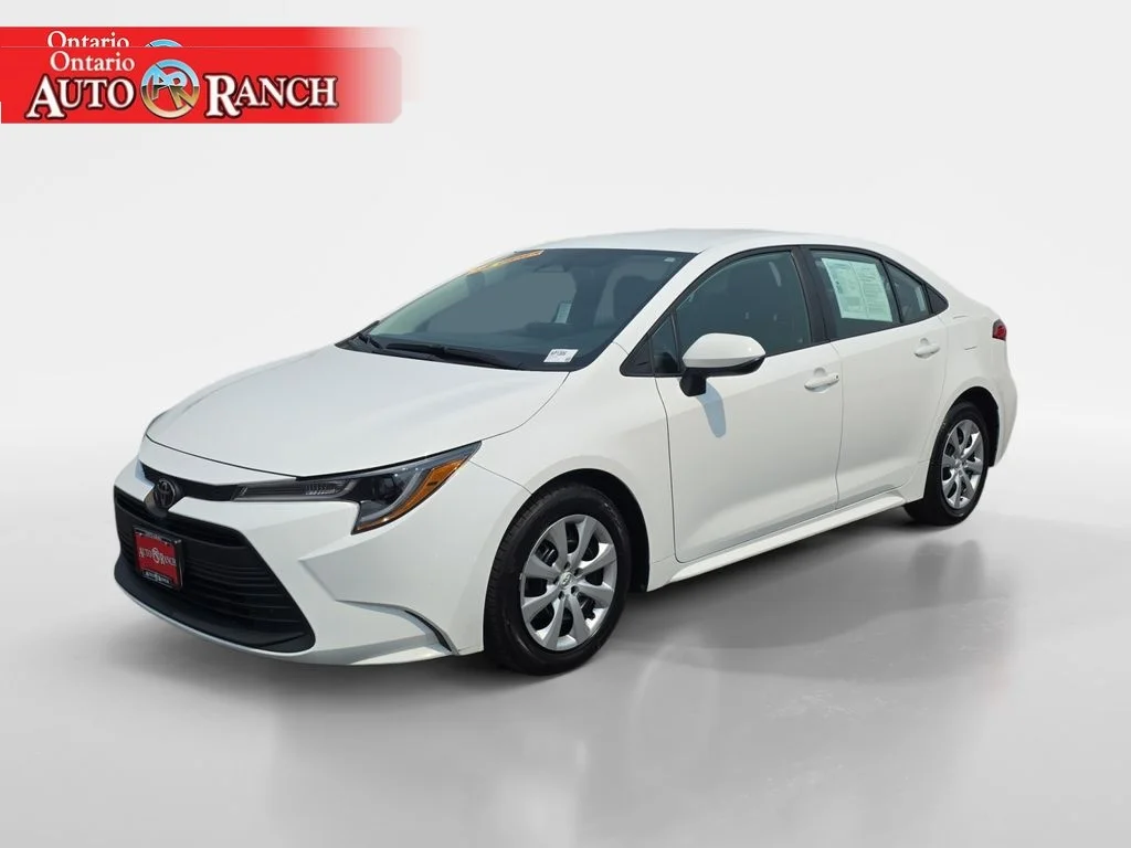 Used 2024 Ice Cap Toyota LE image 7