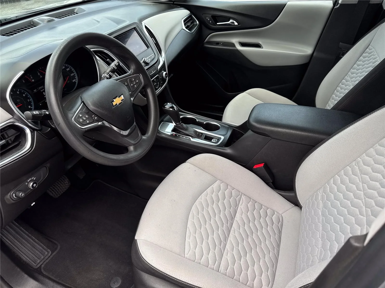 Used 2021 SILVER ICE METALLIC Chevrolet LS image 11