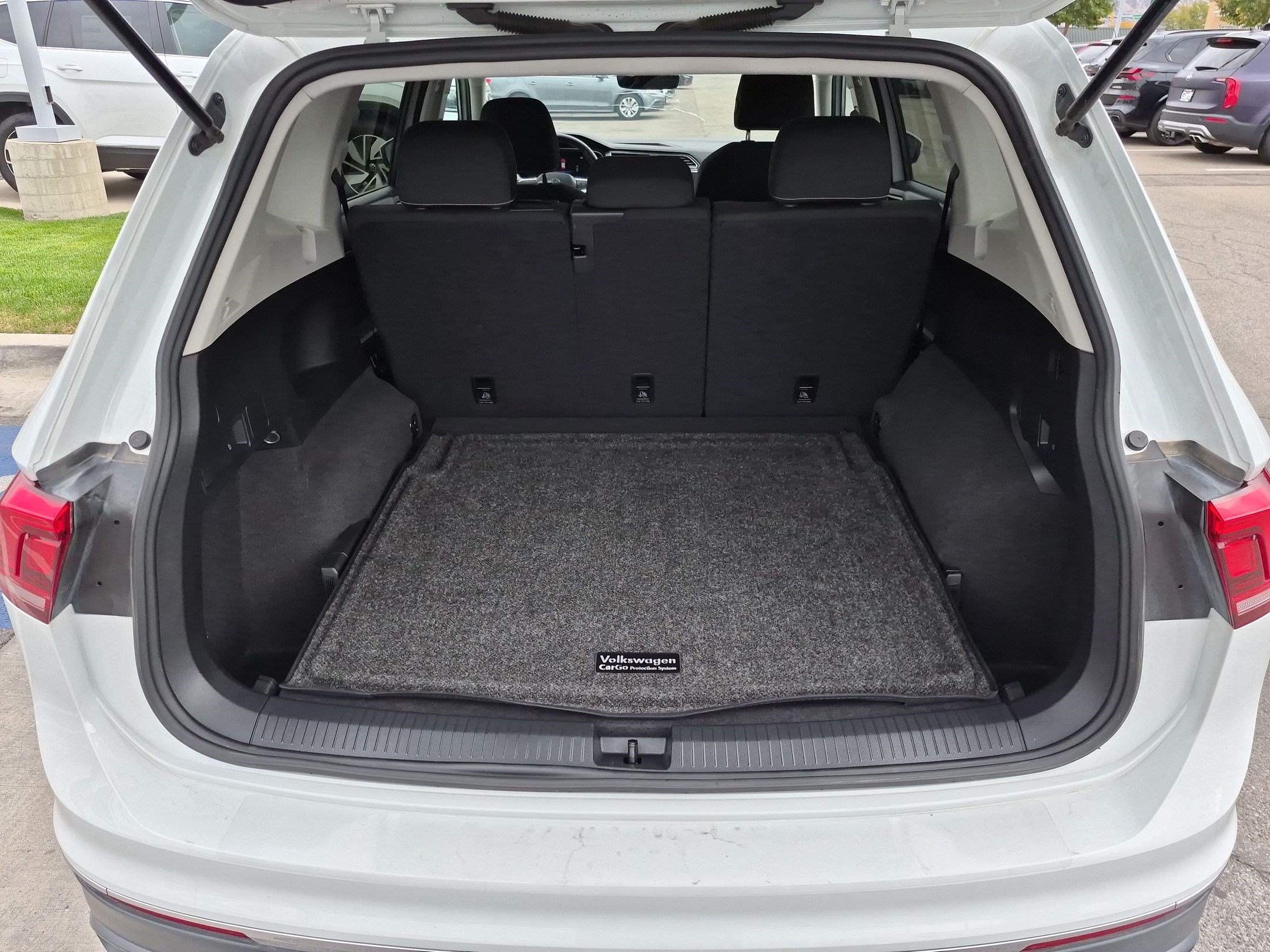 Certified Used 2024 Pure White Volkswagen S image 29