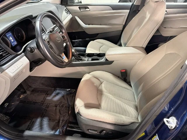 Used 2018 Blue Hyundai SEL image 15