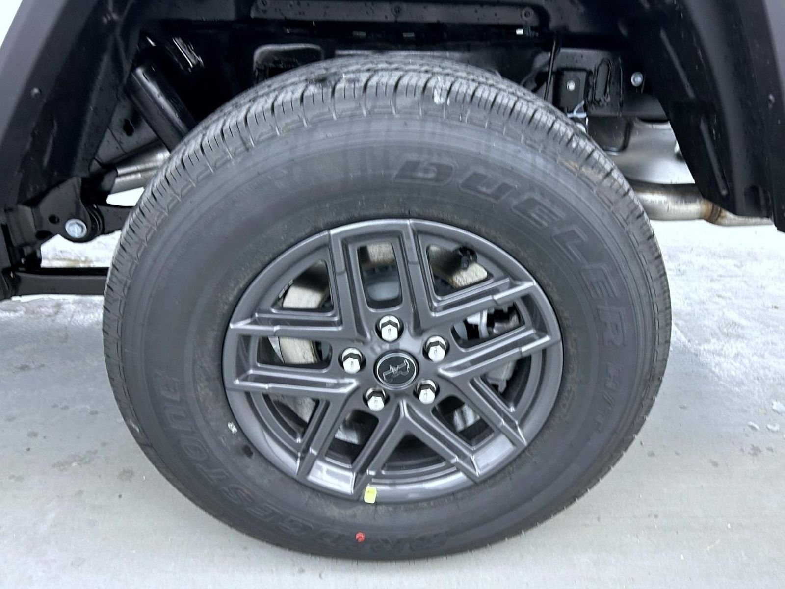 New 2026 Bright White Clear-Coat Exterior Paint Jeep Sport S image 22