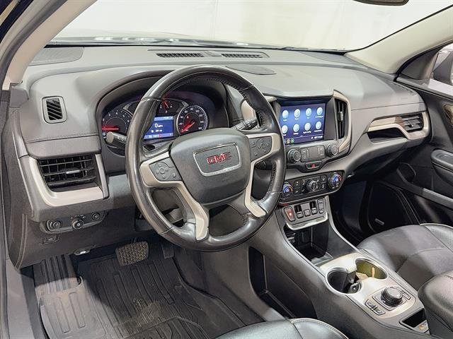 Used 2019 Ebony Twilight Metallic GMC Denali image 10