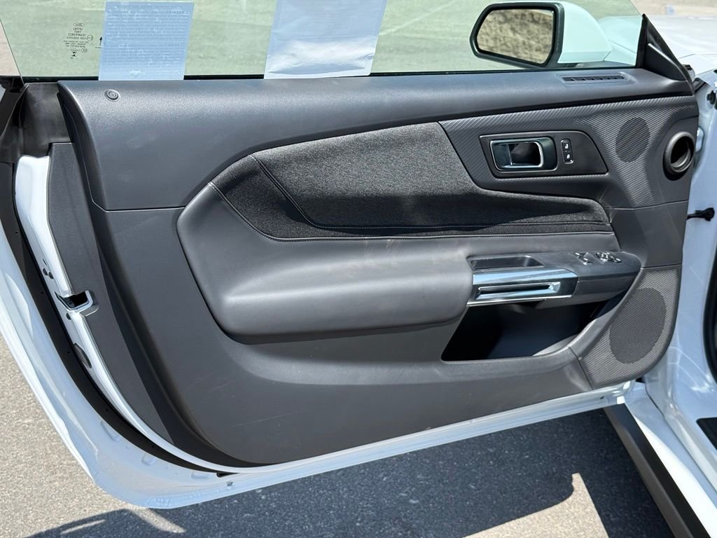 New 2026 Oxford White Ford EcoBoost® Fastback image 13