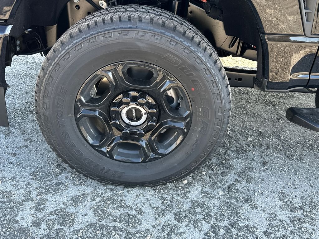 New 2026 Agate Black Metallic Ford F-250® XL image 11